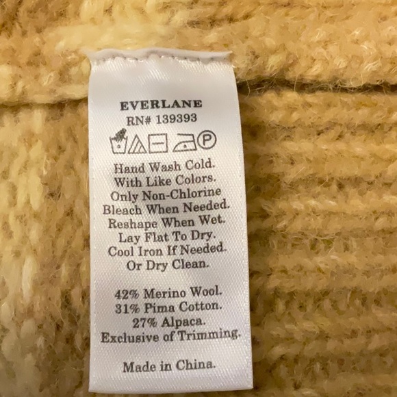 Everlane The Cloud Checkered Sweater, Size XXS Color Tan - Picture 9 of 9